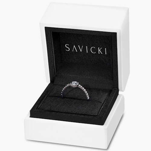 Pierścionek zaręczynowy This is Love: czarne złoto, diament